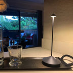 ARN – Køb elegant og stilfuld lampe til hjem og kontor