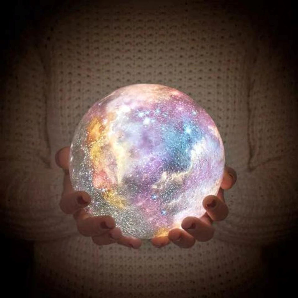 TYRA - Kosmisk stemningslampe