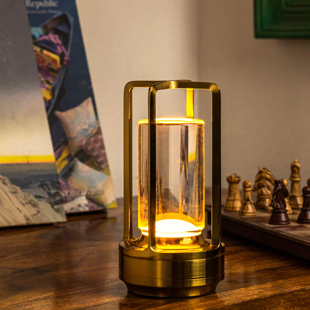 GRY - Cylindrisk krystallampe med metalbur