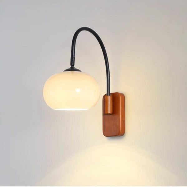 OVE - LED-væglampe med træ og glas