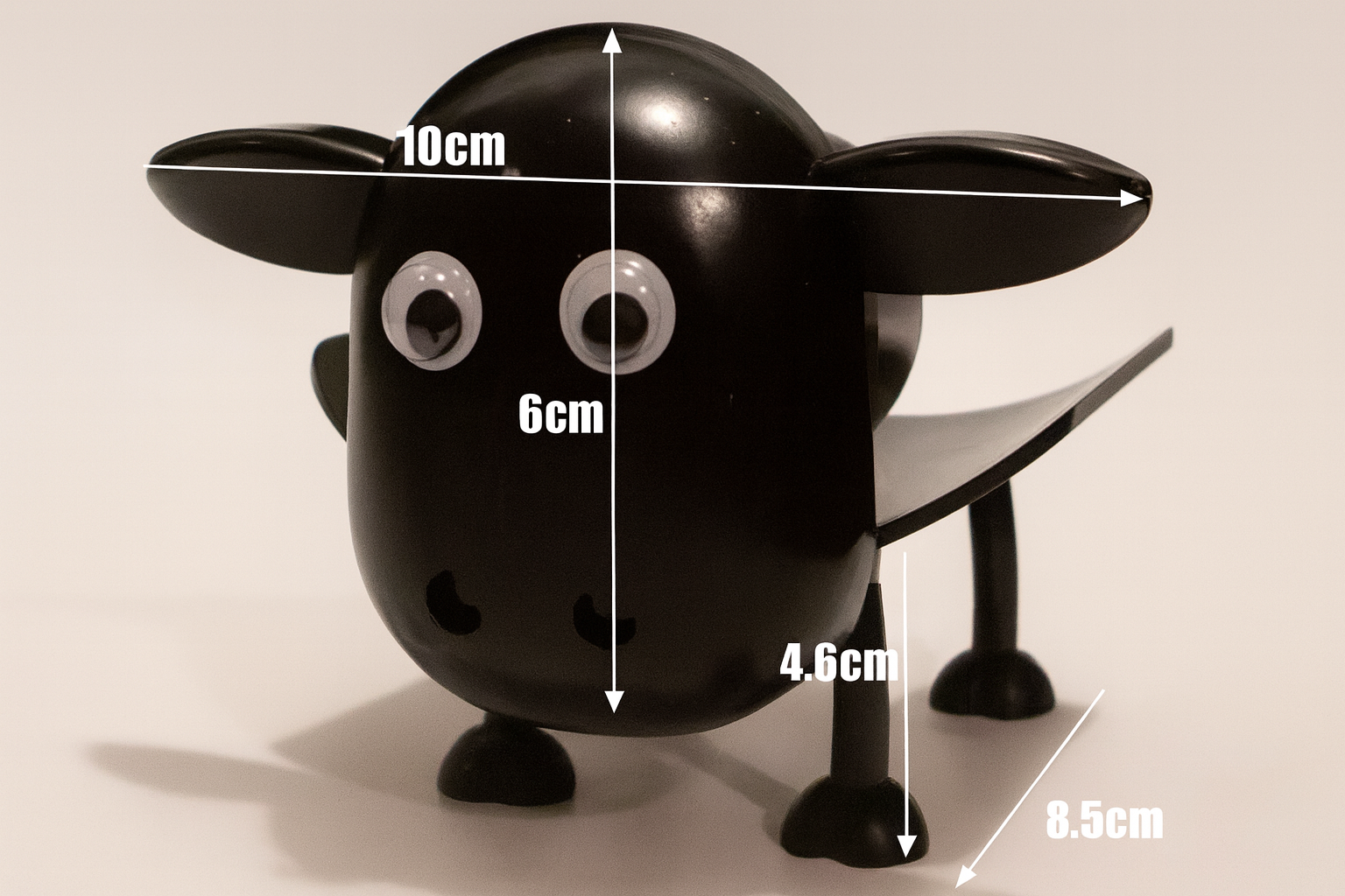 Toiletpapirholder i Sødt Sort Får – Sæt af 1 eller 3