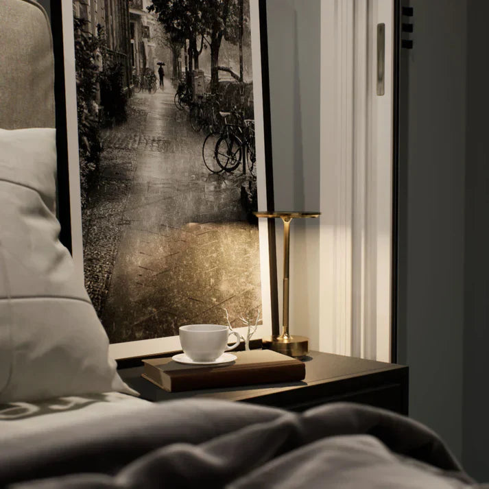 MADS -  Bordlampe – klassisk design