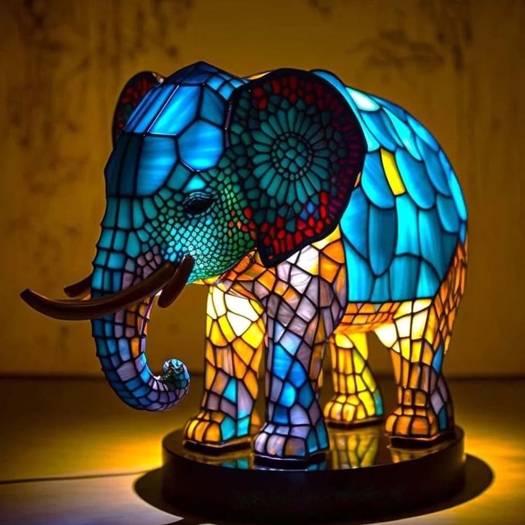 RIKKY - Lampe i farvet glas med dyrelivsdesign