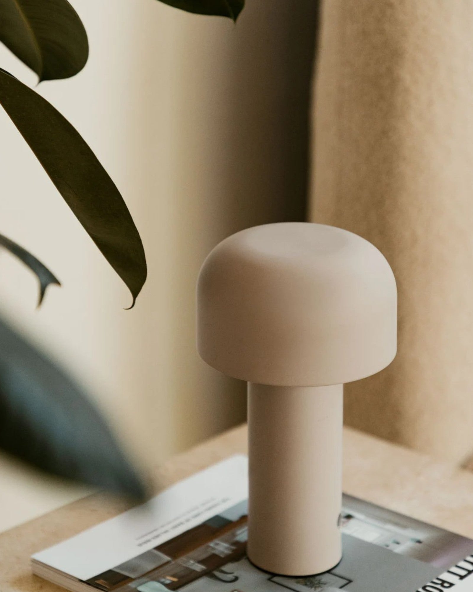 ASTA - Moderne trådløs bordlampe – LED, 21 cm