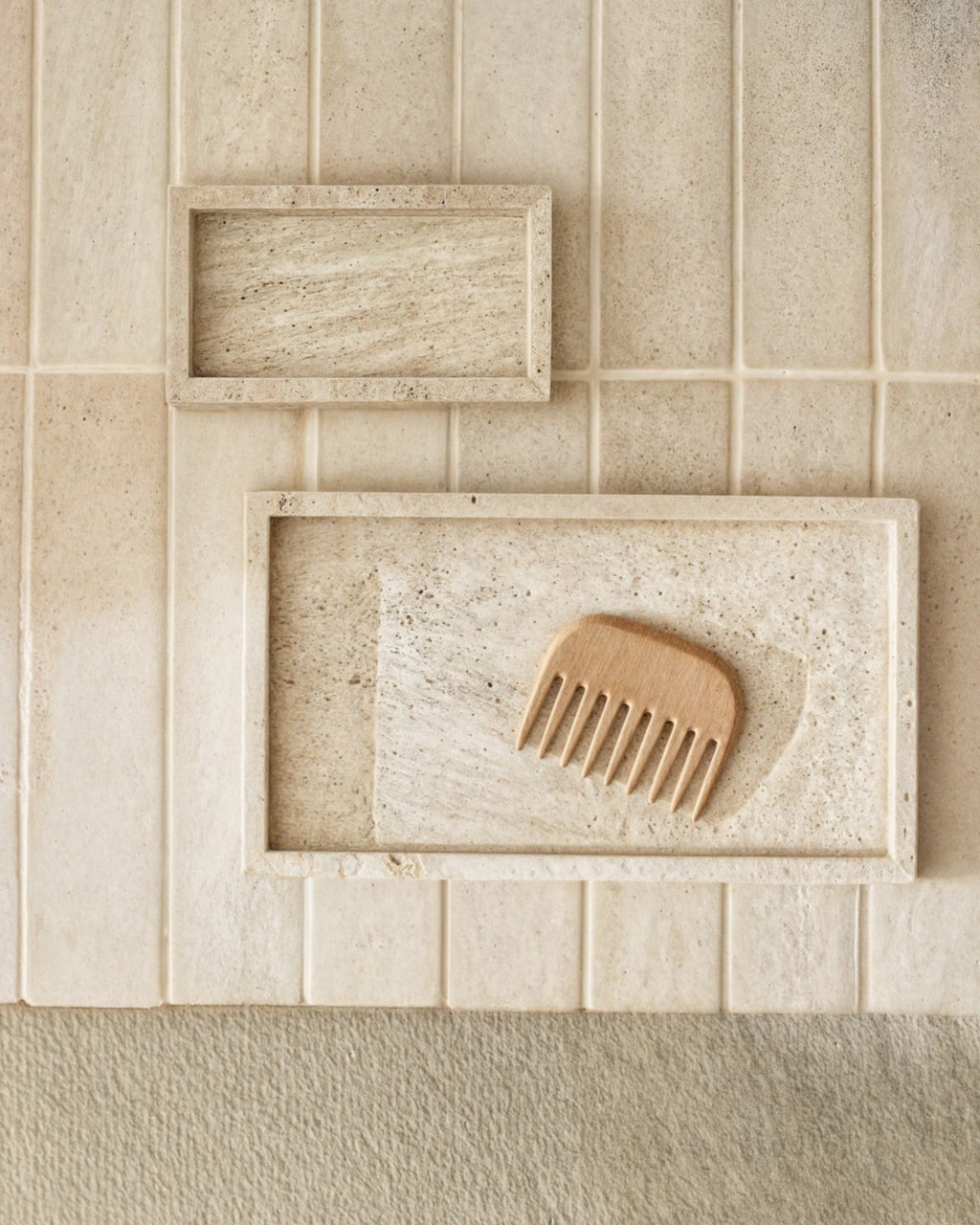 ODIN – Beige travertin bakke