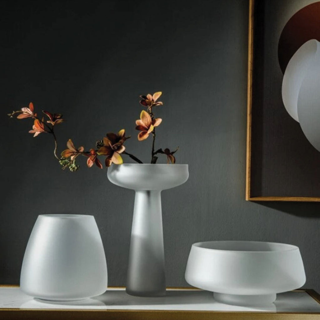 ELLINOR -  Mælkeglasvase – moderne og dekorativ