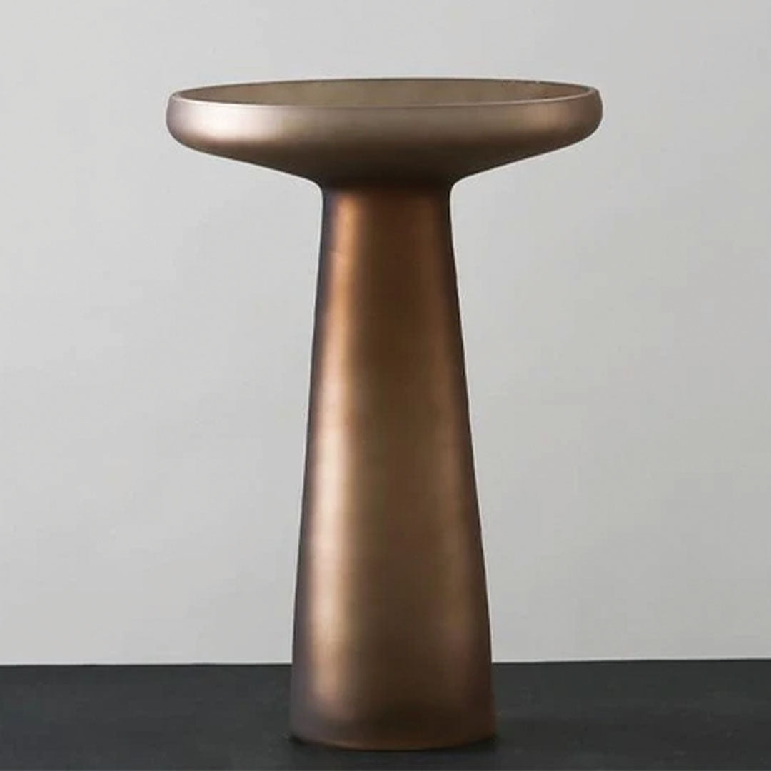 ELLINOR -  Mælkeglasvase – moderne og dekorativ