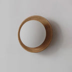 SIXTEN - Væglampe i Træ og Matteret Glas med Tidløst Design