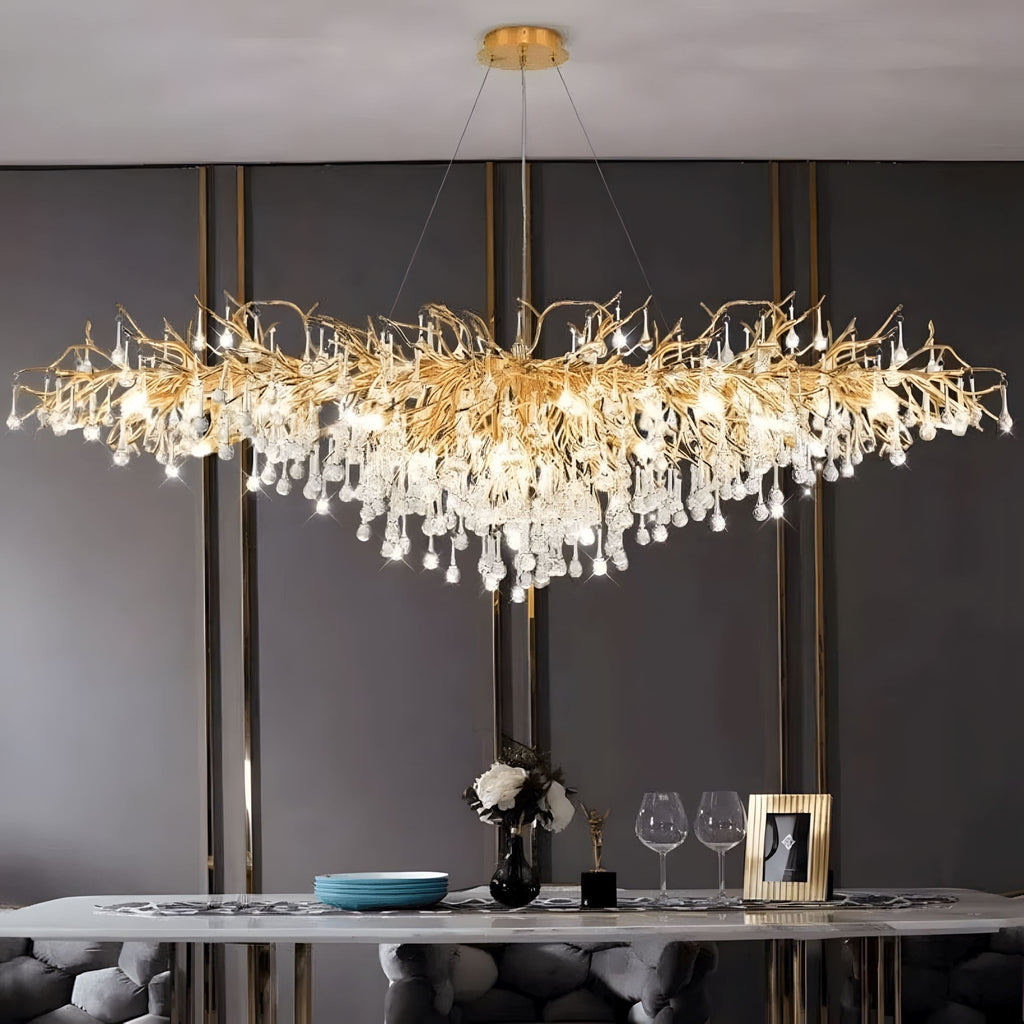 BOJE – Dekorativ lysekrone i klassisk design