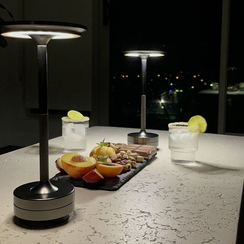 ESTER - Elegant ledningsfri lampe
