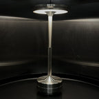 ESTER - Elegant ledningsfri lampe