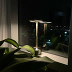 ESTER - Elegant ledningsfri lampe