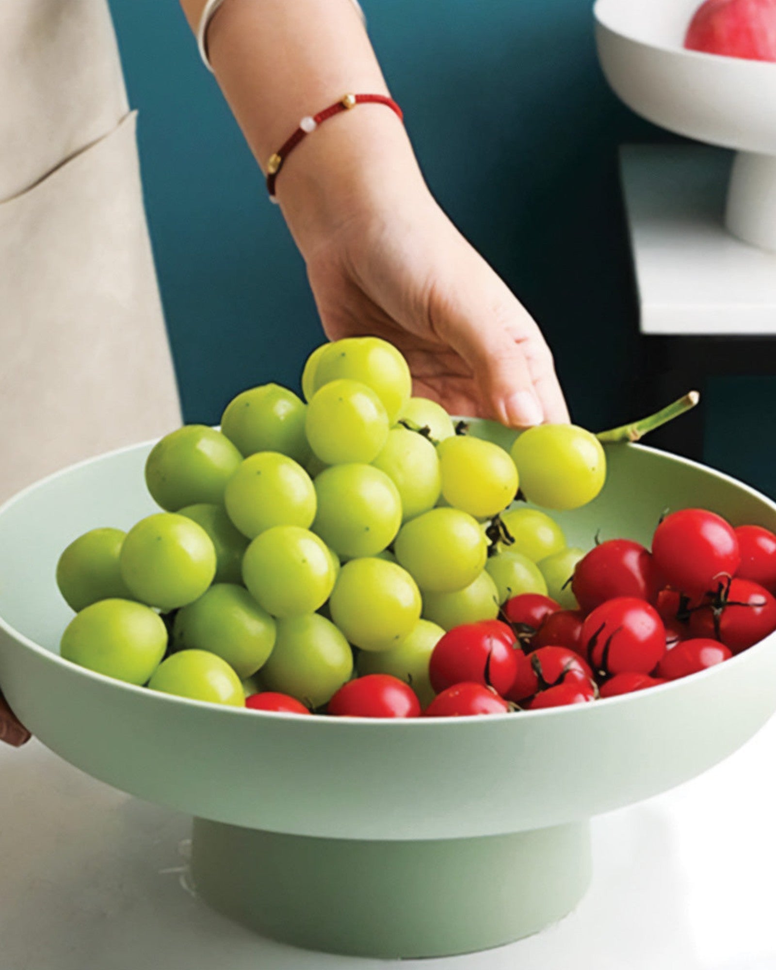 ASTRID - Dekorativ frugtskål i plast