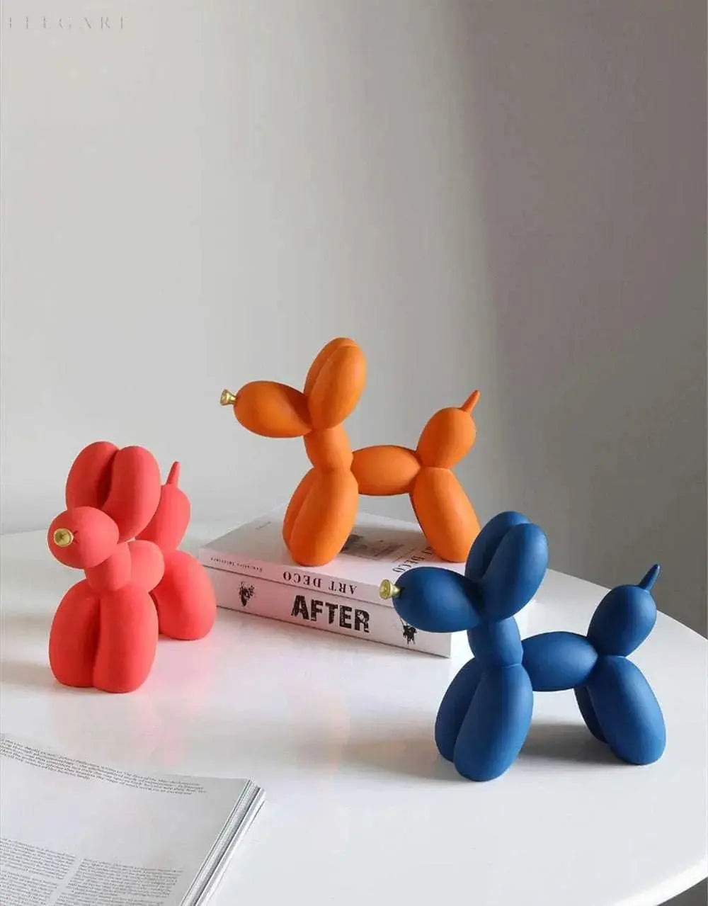 Radiant Glow - Gylden Snude Ballonskulptur
