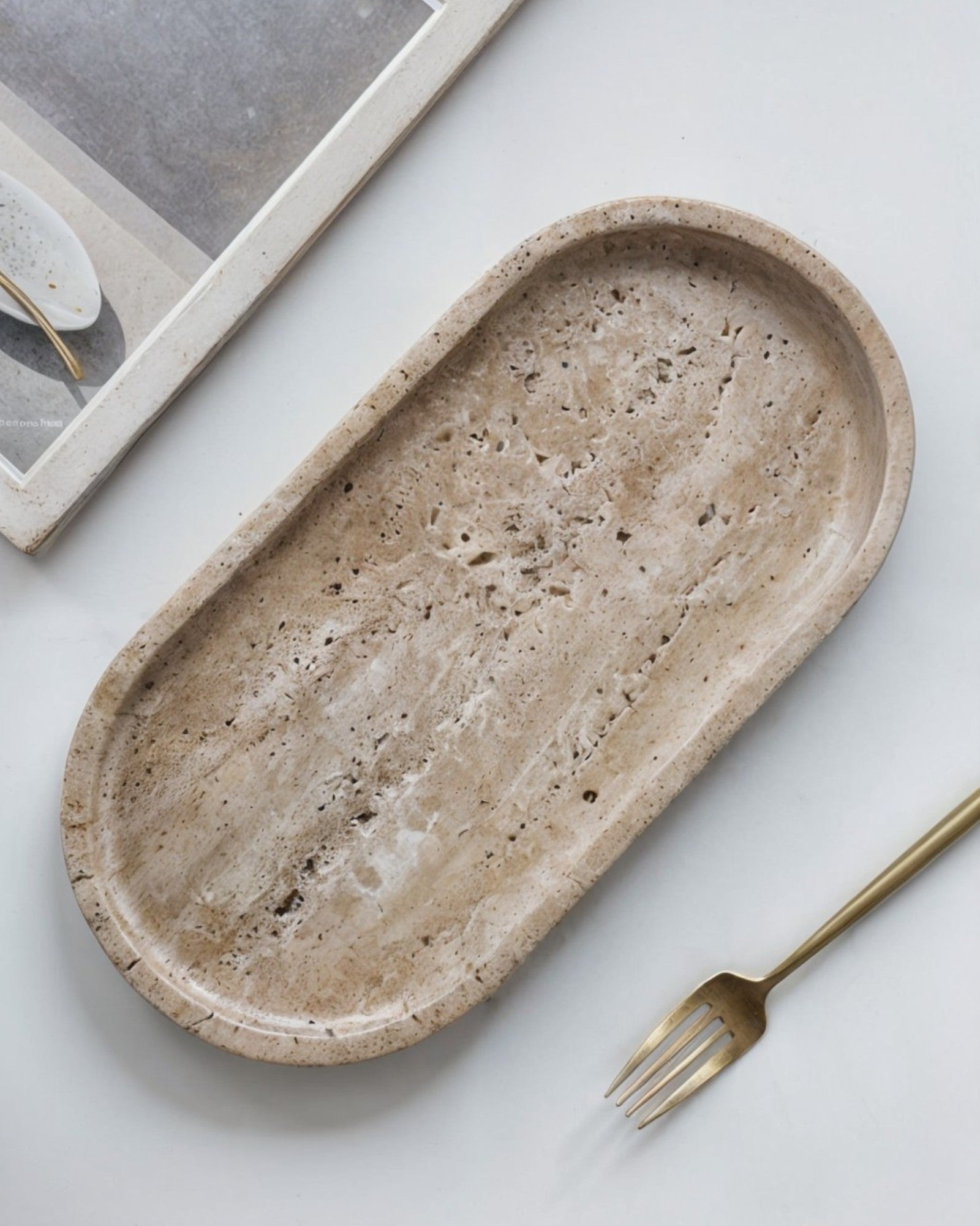 THYRA - Keramikbakke – travertinbeige, til parfume, stearinlys og smykker