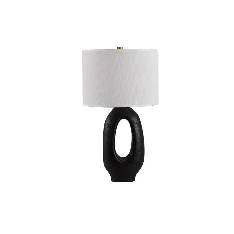 MEYA – Lampe med et råt og naturligt design