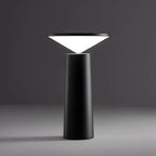LINNAE – Kompakt LED bordlampe med klart lys