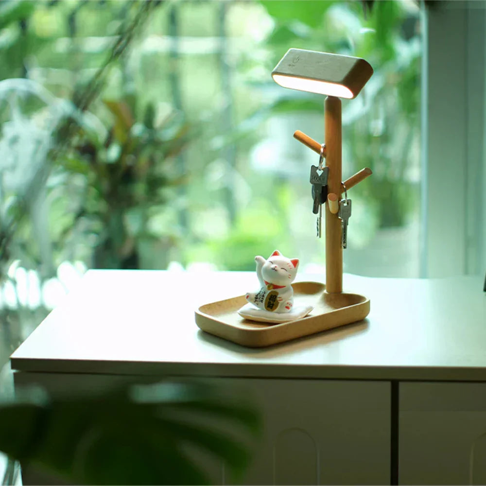 PER - Bordlampe i træ