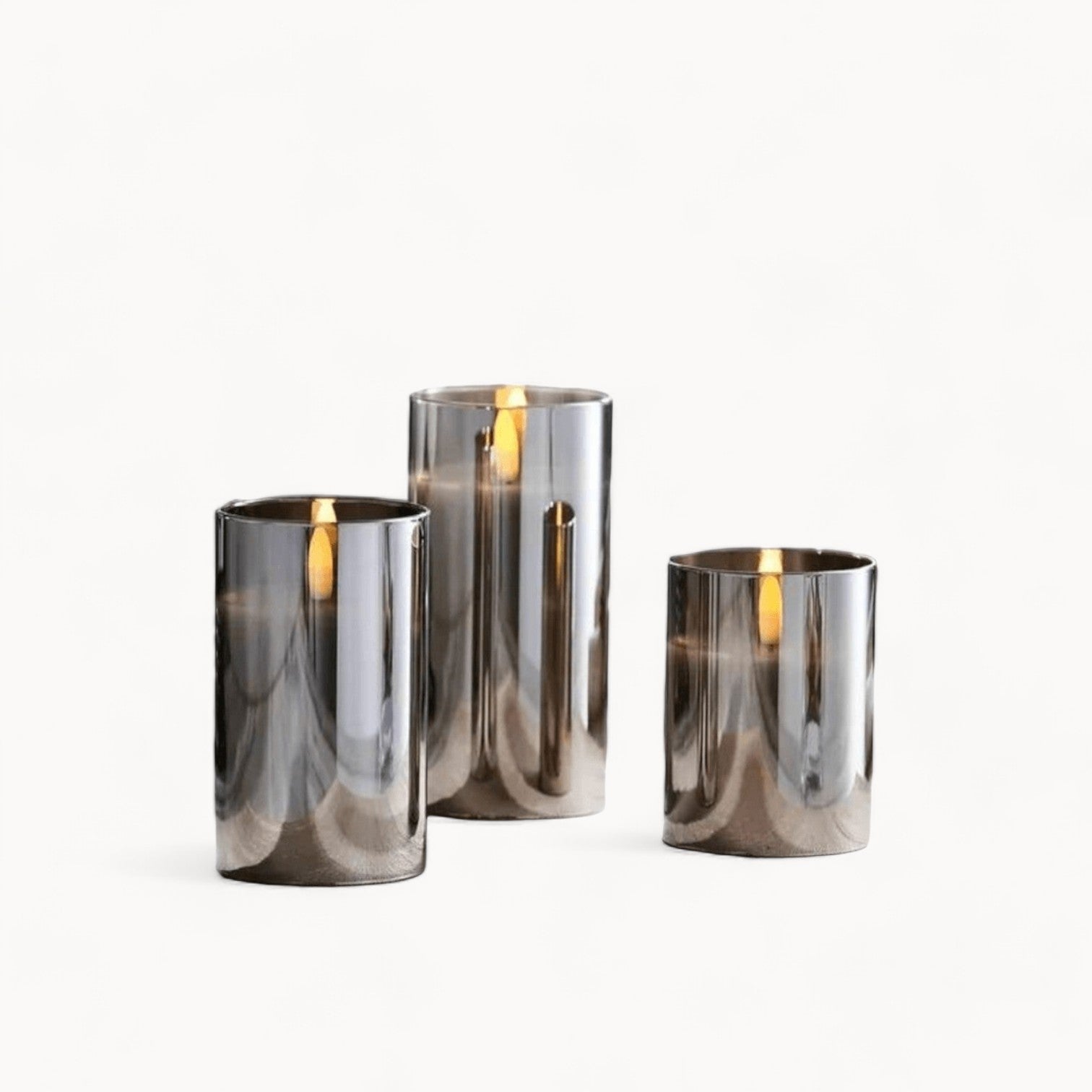 VALDEMAR - LED-lyssæt – gråt glas, flimrende lys, 3 dele