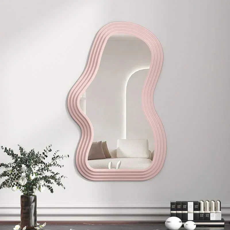 Spejl med himmelinspireret design