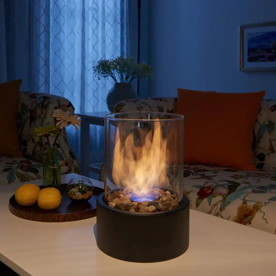 Elegant, bærbar bordpejs med lugtfri varme