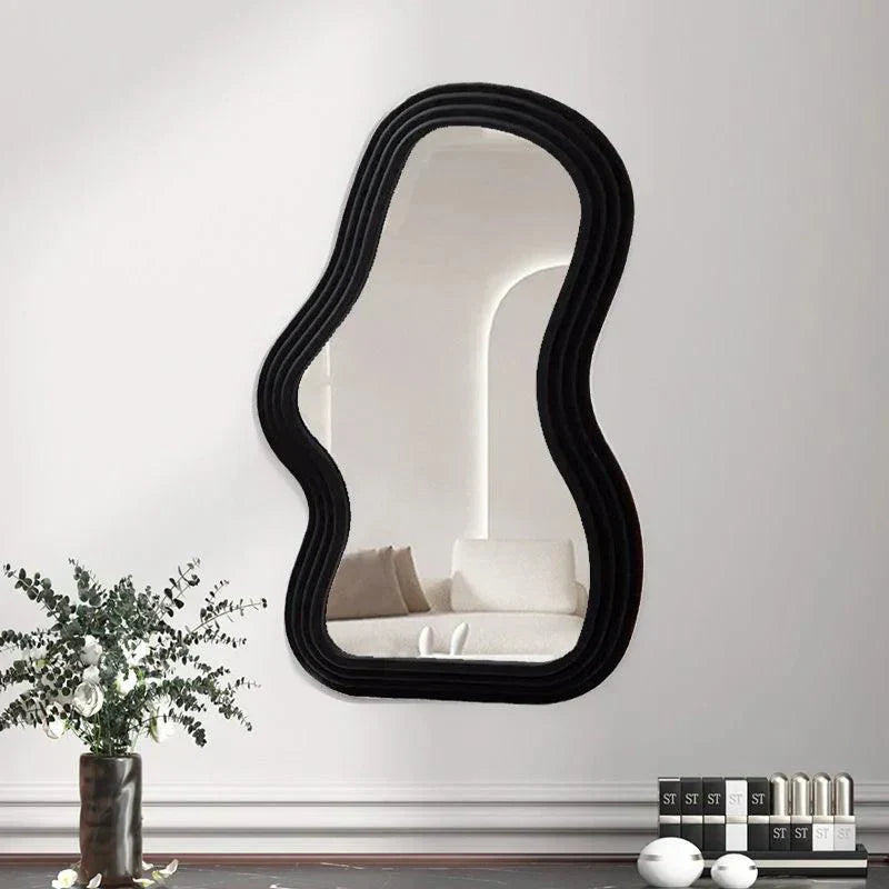 Spejl med himmelinspireret design