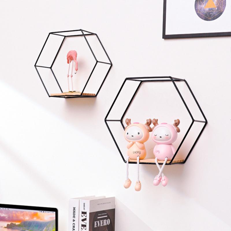 BODIL - Sekskantet Vægdekoration med Moderne Geometrisk Design
