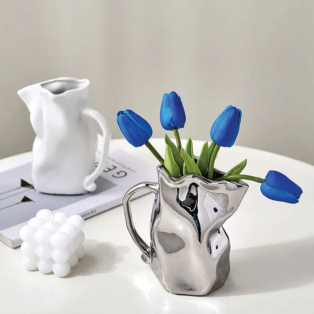 ASLAK - Dekorativ Vase Inspireret af Kaffekoppens Silhuet