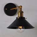 SIRI - Sort lampe med justerbar lysvinkel