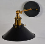 SIRI - Sort lampe med justerbar lysvinkel