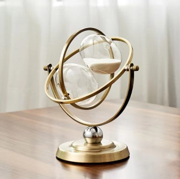 LOEK – Minimalistisk timeglas som iøjnefaldende element