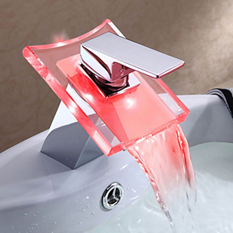 Elegant Kobber Vaskemixer med LED-belysning