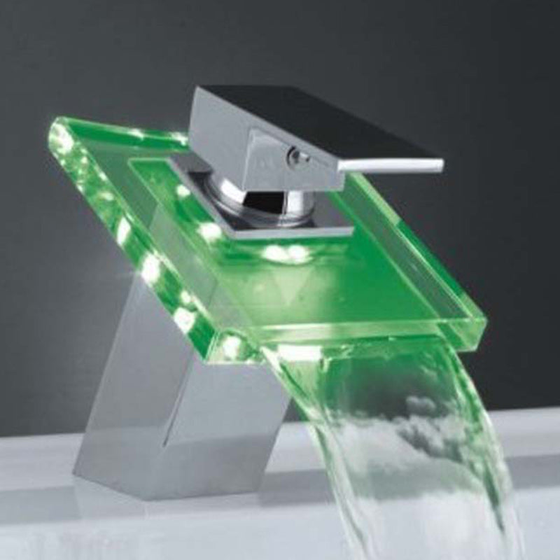 Elegant Kobber Vaskemixer med LED-belysning