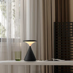 BIRGIT - Trådløs timeglasbordlampe