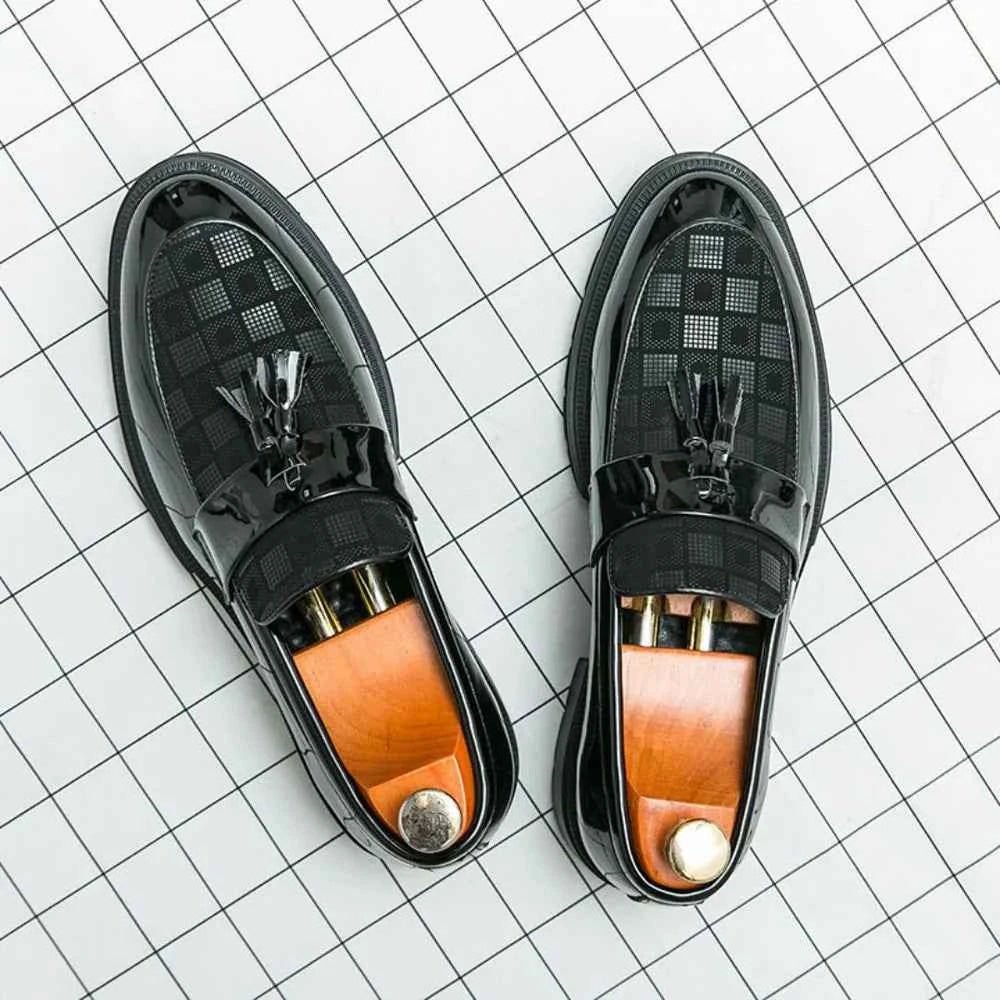 Herre Chunky Lug Sole Tjekket Patent Fringed Loafers