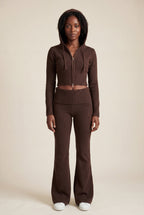 Chic Lounge Ensemble - Cropped Hoodie og Flared Bukser