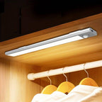 LED-lampe med sensor og magnet - Tråd