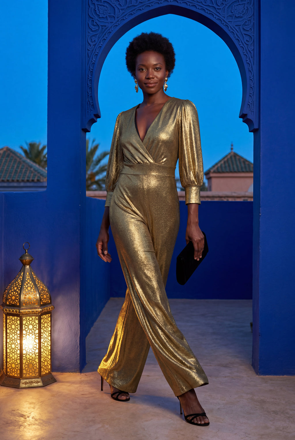 Stilfuld metallisk finish bred ben wrap jumpsuit med trekvartærmer