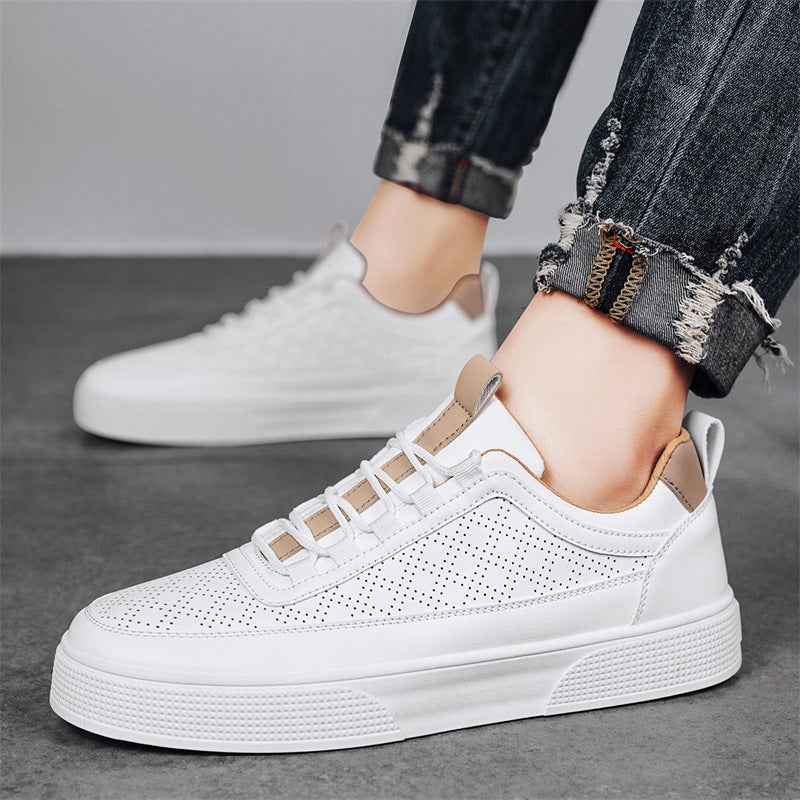 Stilfulde Perforerede Lavtop Sneakers - Minimalistisk Design