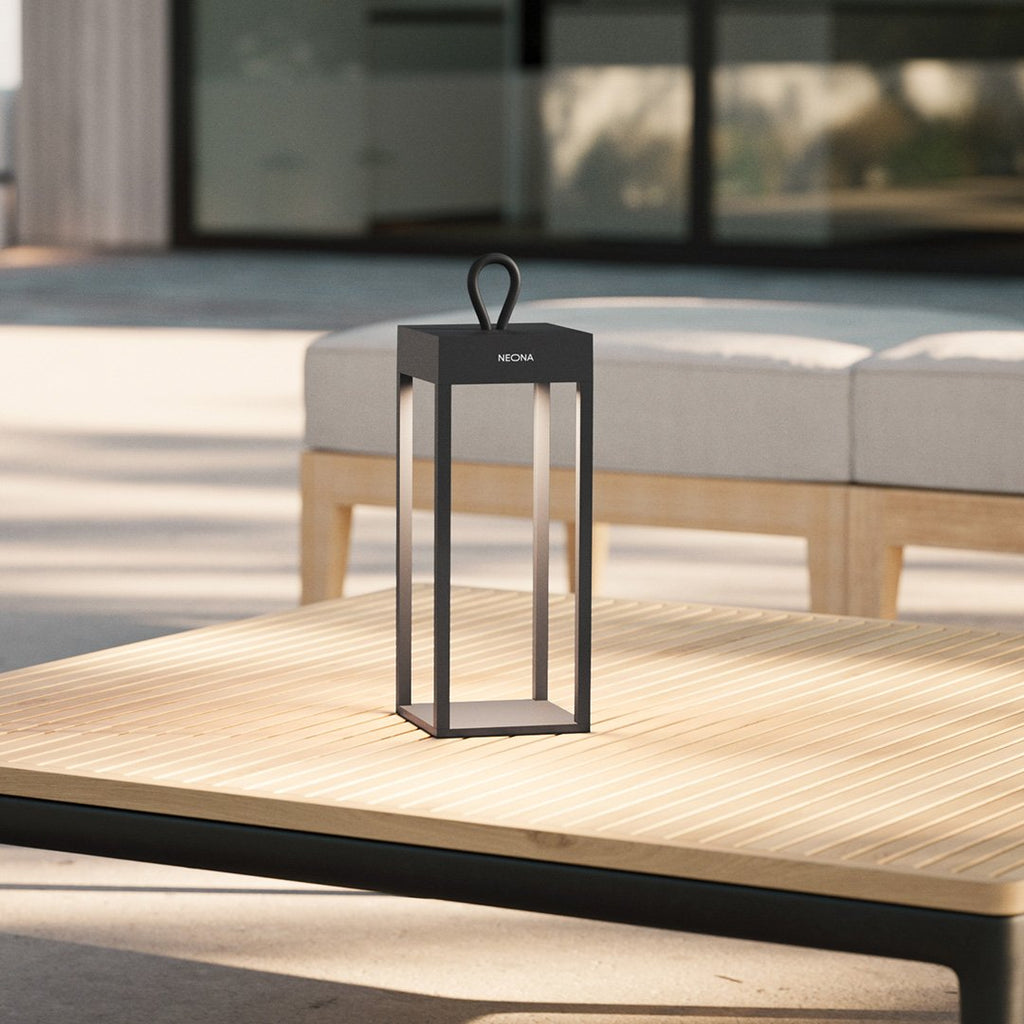 LINEA – Compacte bureaulamp met LED en touchbediening