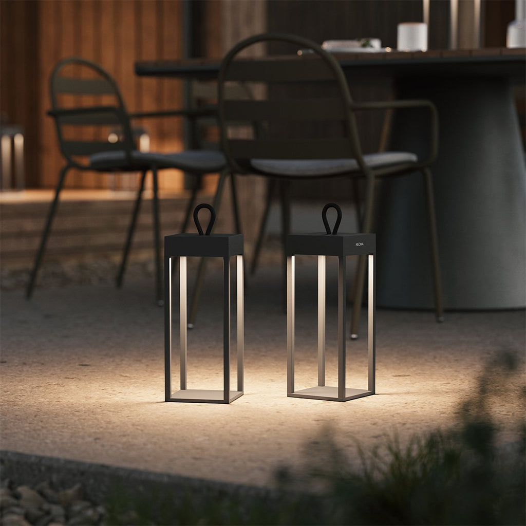 LINEA – Compacte bureaulamp met LED en touchbediening