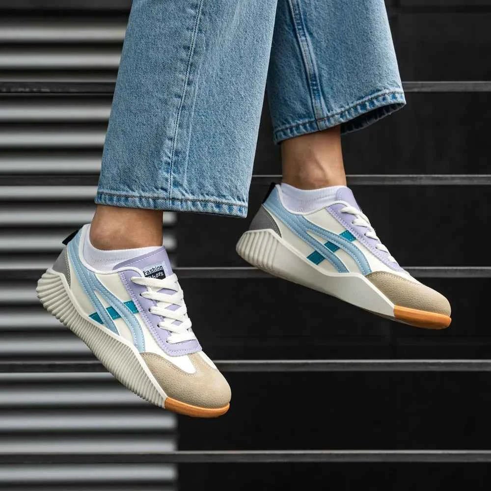 Lav-Top Slip-On Sneakers til Kvinder - Farveblok Paneler