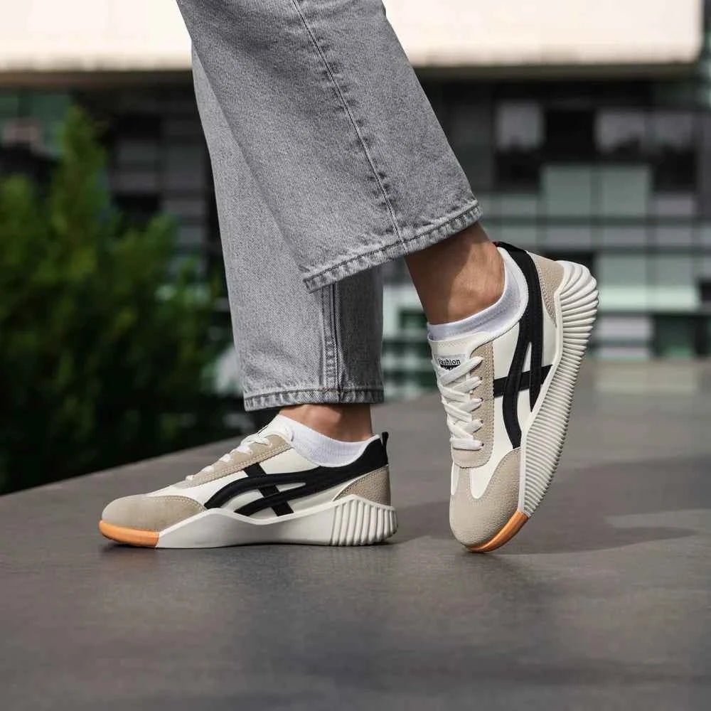 Lav-Top Slip-On Sneakers til Kvinder - Farveblok Paneler