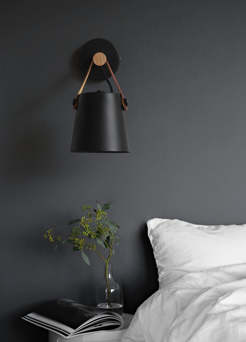 Væglampe i Rustik Træ - Nordisk Design