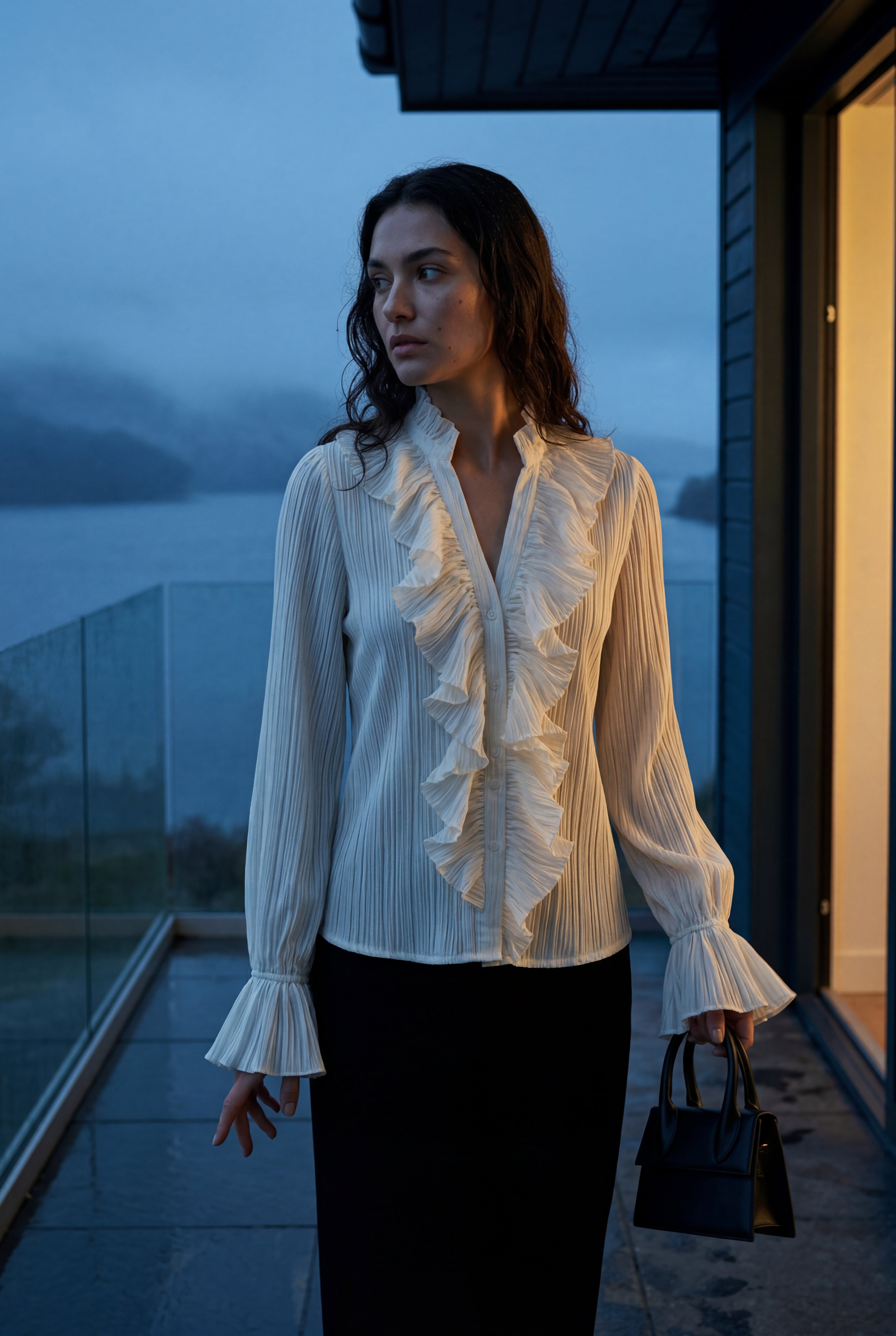 Chic Plisseret Bluse - Flæseærmer